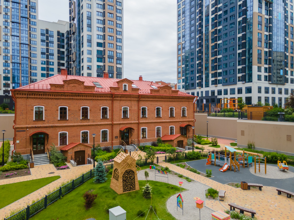 Детские центры